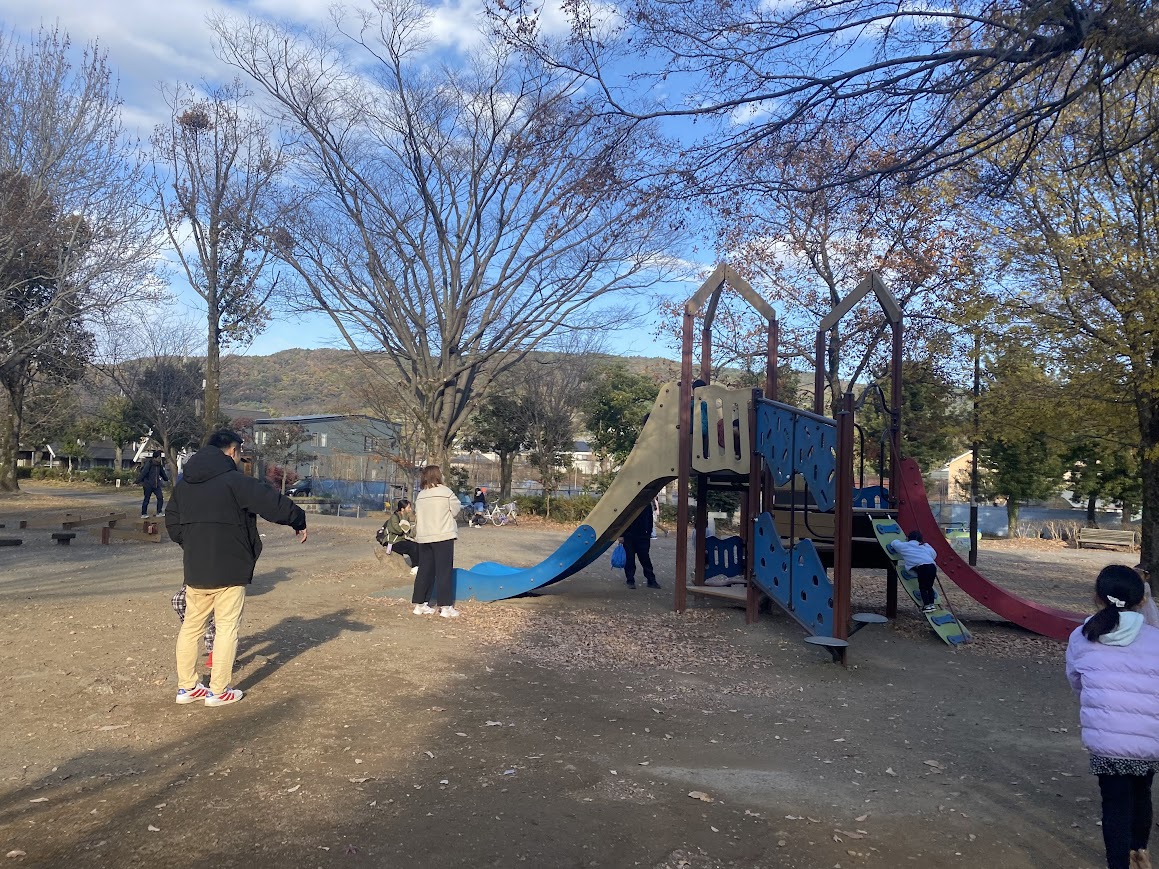 上府中公園の遊具エリア