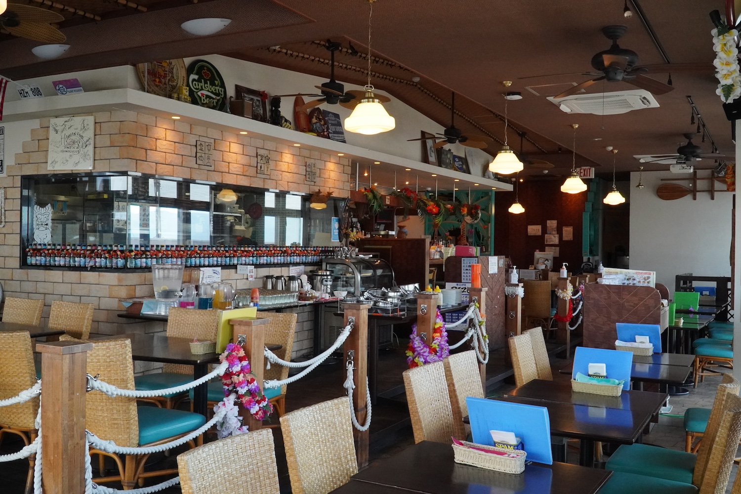 トニーズホノルル＿店内