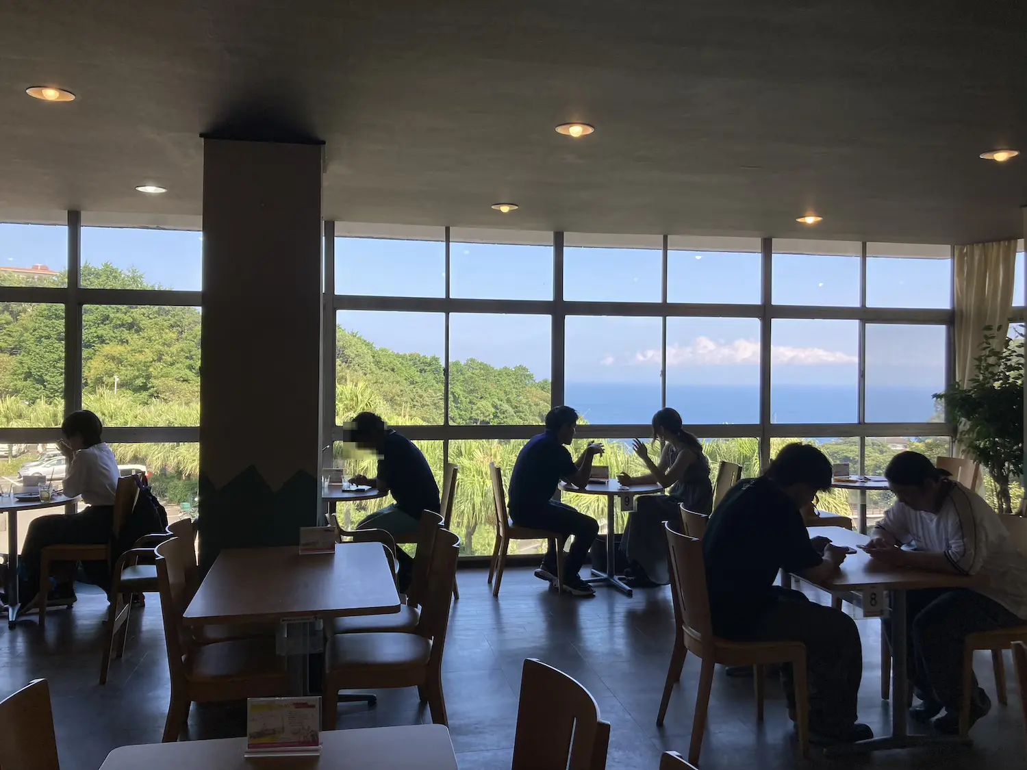 熱川バナナワニ園・分園フルーツパーラー