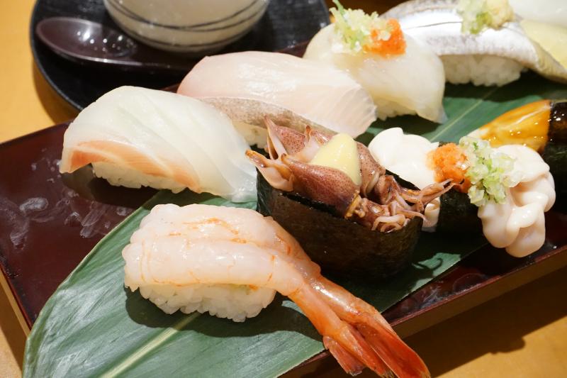 海天すしランチ3