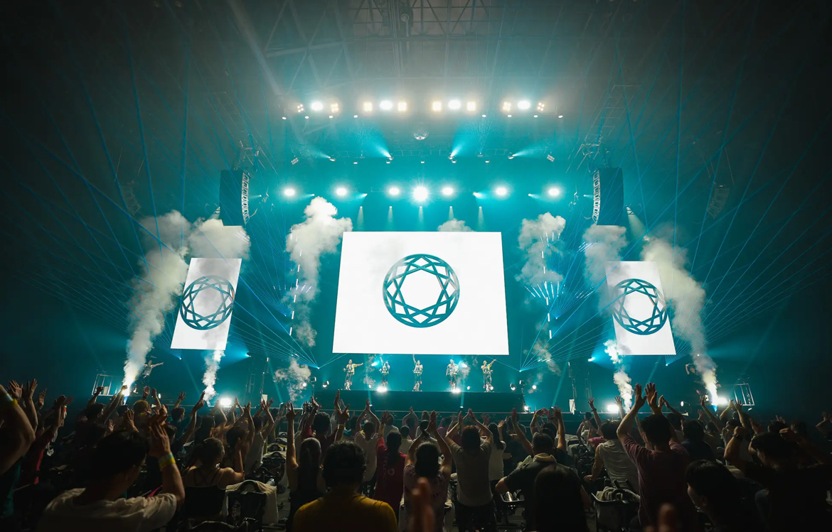 FEELCYCLE LIVE LUSTER 2025