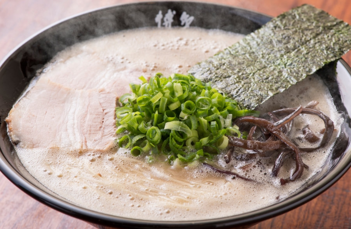 福岡_グルメ_名物_とんこつラーメン