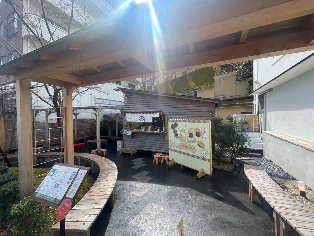 ちもと　お庭の茶店