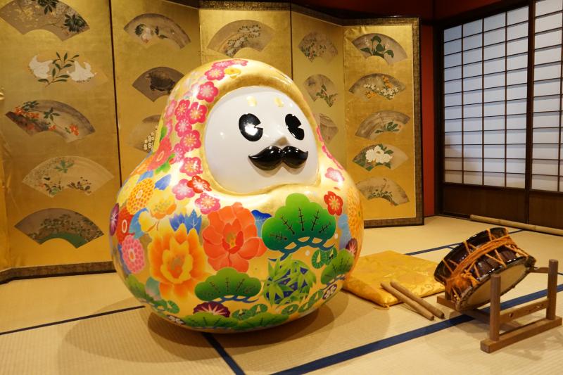 八百萬本舗