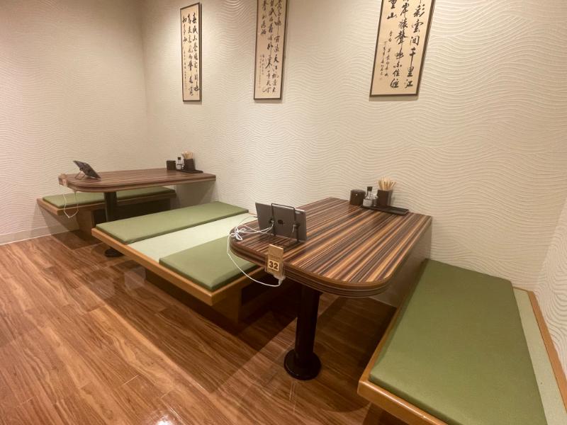 海天すし内観3