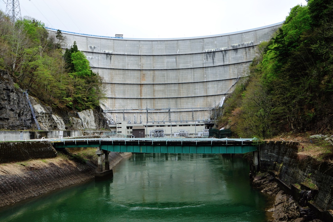 矢木沢ダム