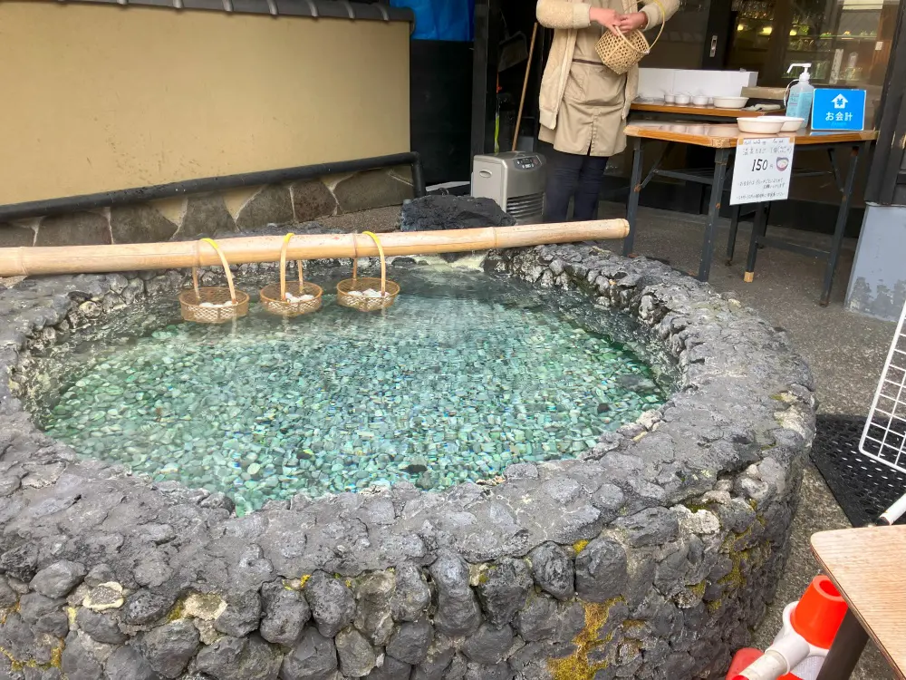 草津ガラス蔵