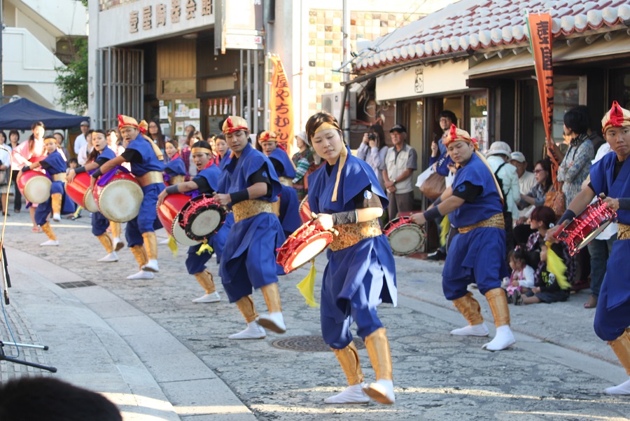 やちむん通り祭り