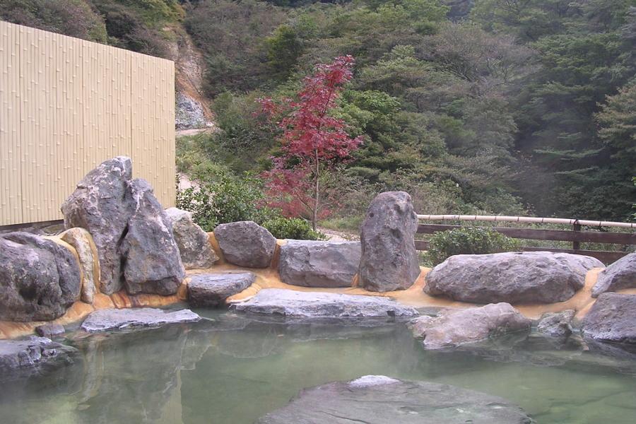 大分_由布市_火口乃泉_かこうのいずみ