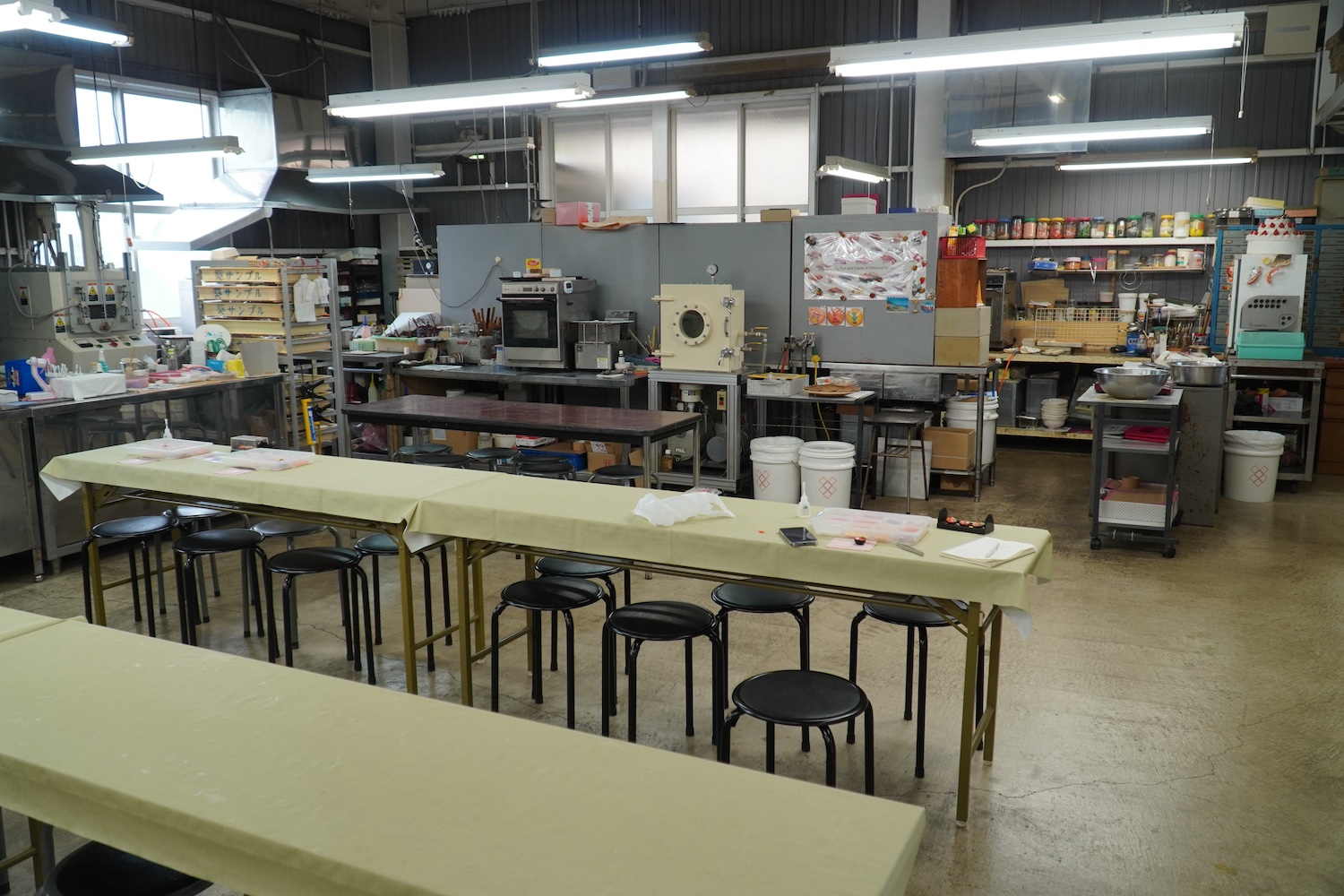 葵サンプルの工場内で体験