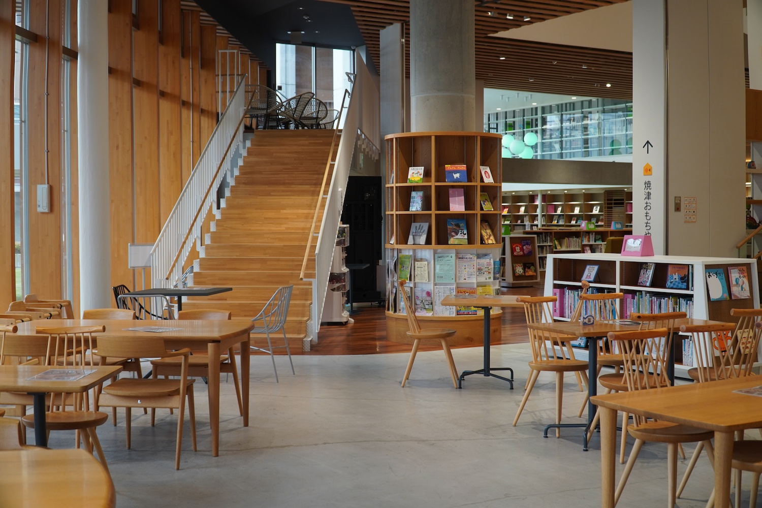 ターントクルこども館の内装