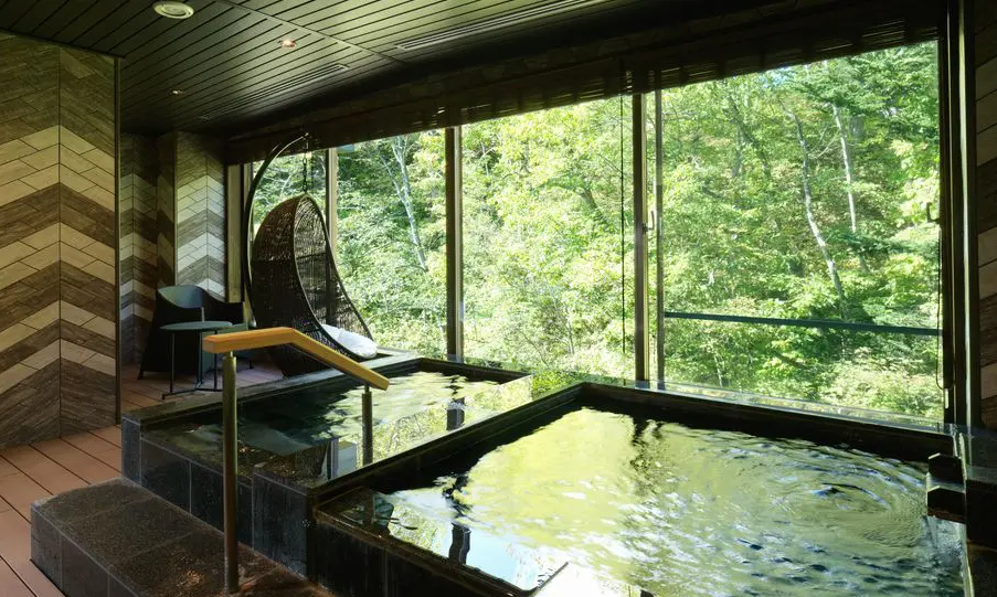 北海道_ニセコ昆布温泉 鶴雅別荘 杢の抄