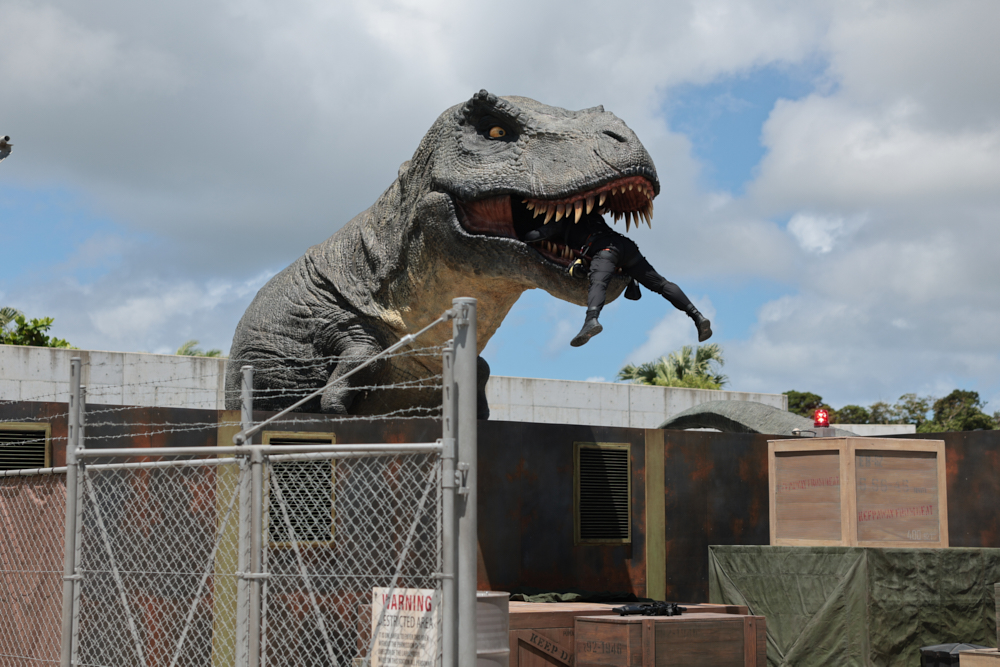 JUNGLIA OKINAWA（ジャングリア沖縄）、DINOSAUR SAFARI（ダイナソー サファリ）