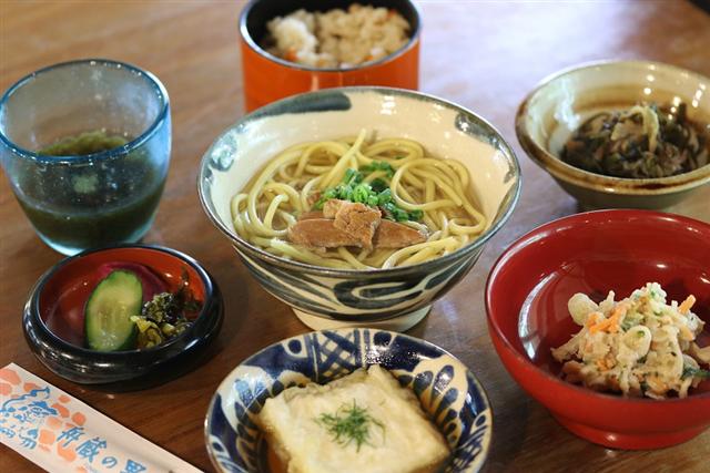 じーまーみ豆腐