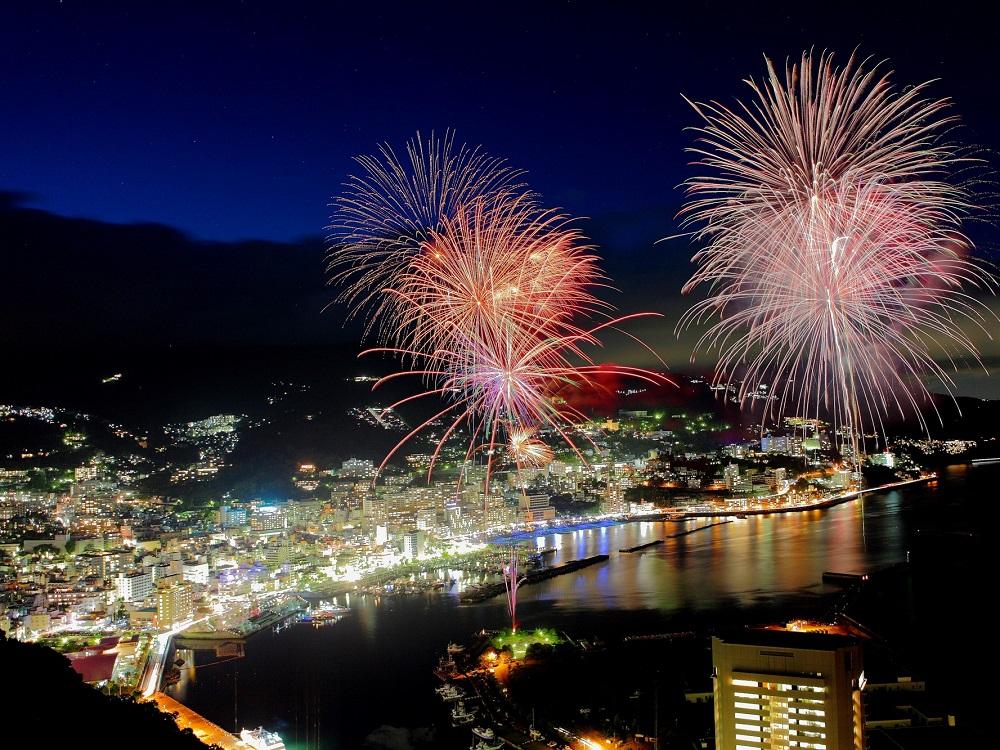 熱海海上花火大会