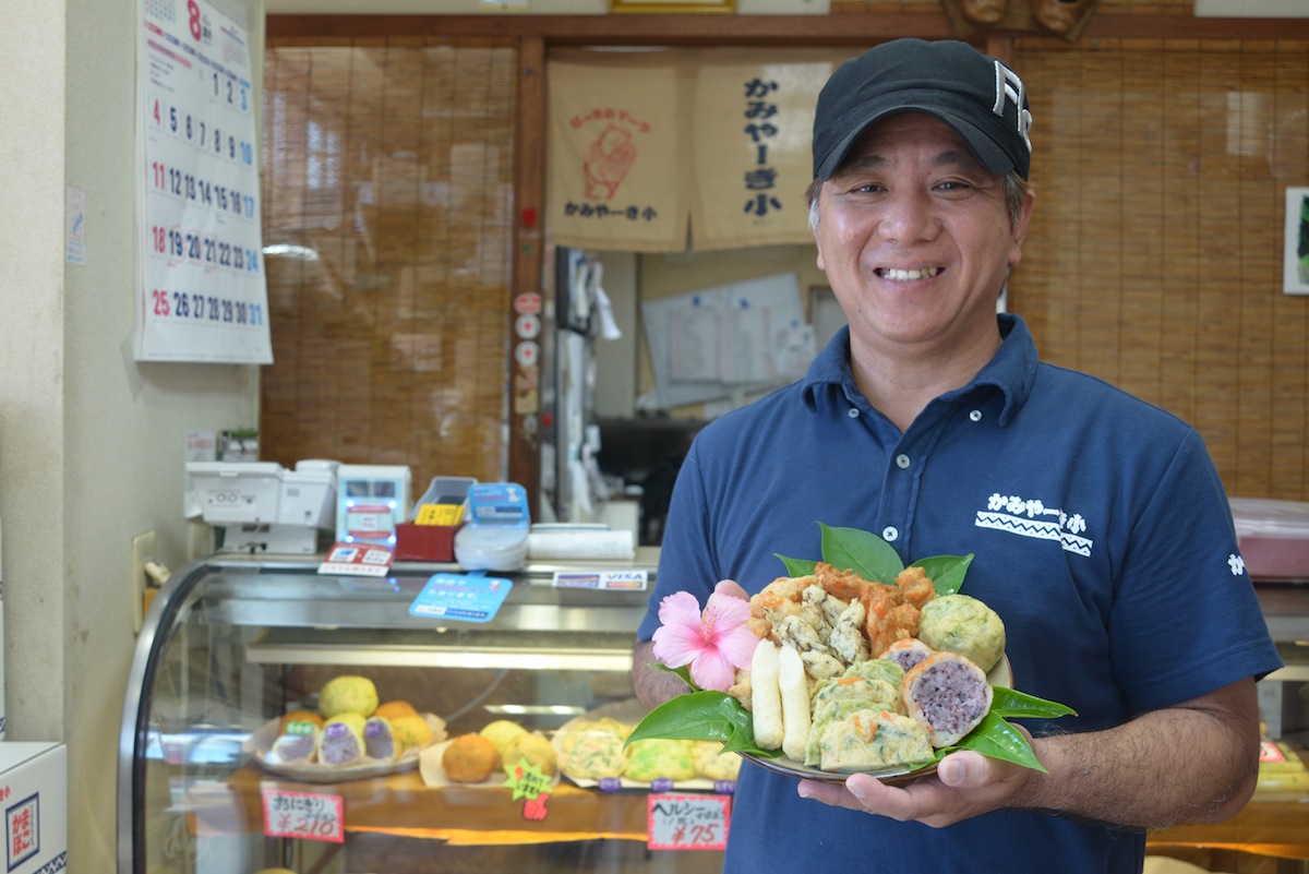 石垣島　かみやーき小かまぼこ店