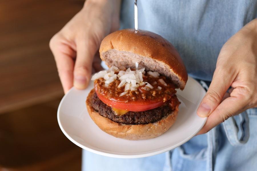 3sバーガー牛すじ