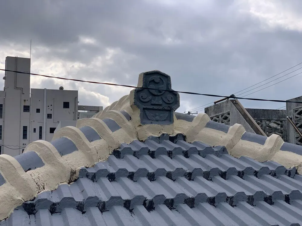 セメント瓦10