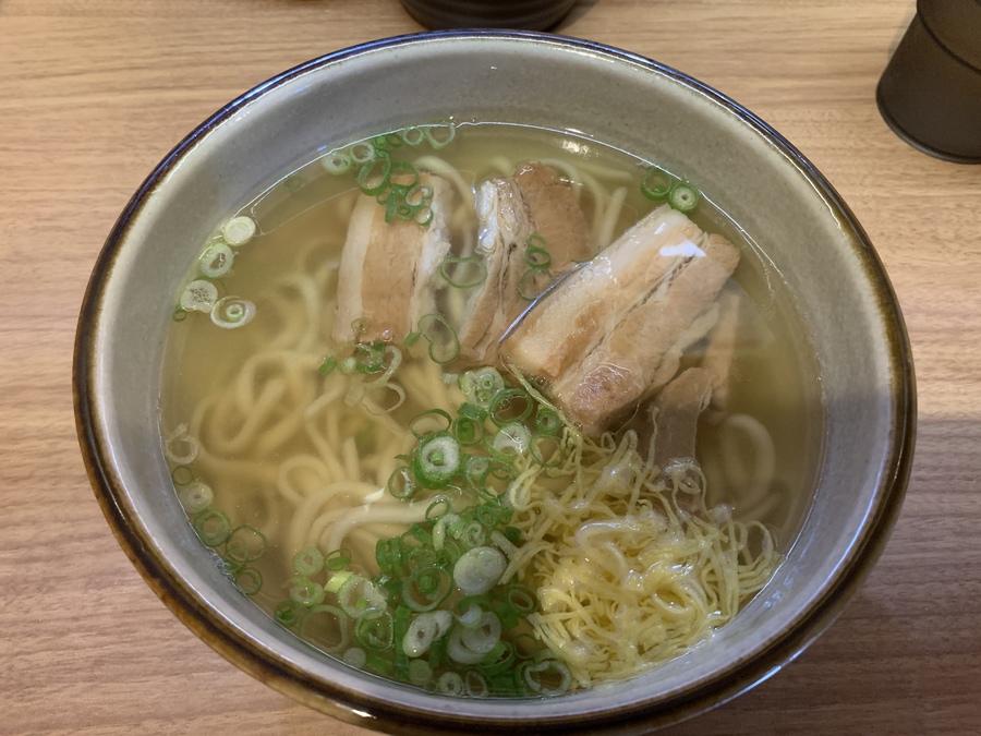 おきなわすばやぁ太陽 みどり町店