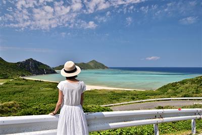 渡名喜島。穴場の島でゆるりと過ごす大人のひとり旅