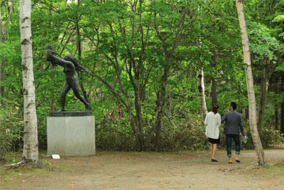 札幌芸術の森「ヴィーゲラン広場」