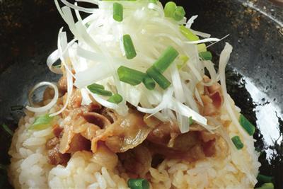 霧島の食材を使ったご当地どんぶり「きりしまんま」