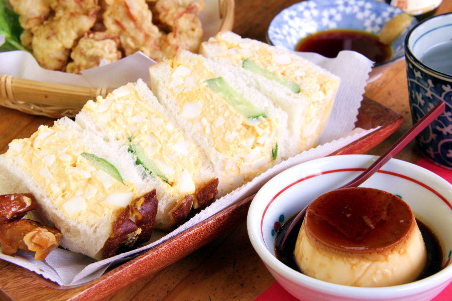 温泉の噴気で蒸した「地獄蒸しプリンと地獄蒸したまごサンド」 温泉の噴気で蒸した「地獄蒸しプリンと地獄蒸したまごサンド」