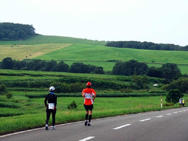 大自然に包まれて爽快に走ろう! 北オホーツク100kmマラソン