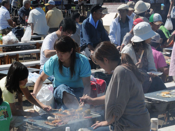 標茶産ブランド牛「星空の黒牛」の貴重なお肉をお腹いっぱい食べよう 標茶町産業まつり