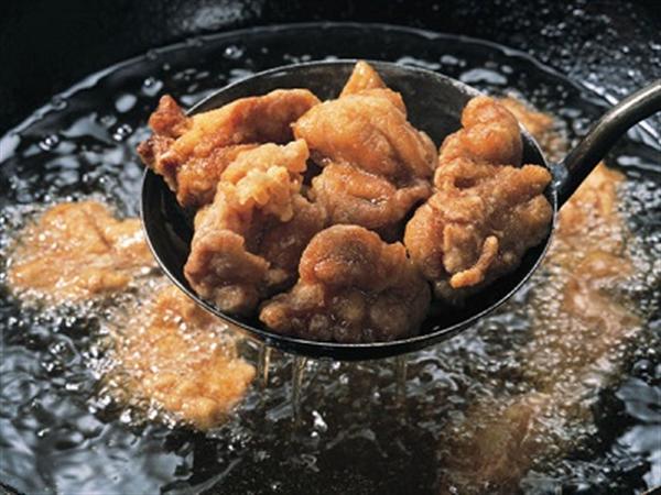 常に進化し続ける、釧路の美味しい「唐揚げ文化」…それがくしろザンギなのだ ザンギ