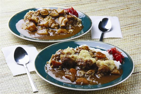 白老町のご当地グルメ「しらおいシーフードカレー」(写真提供:白老観光協会) しらおいシーフードカレー