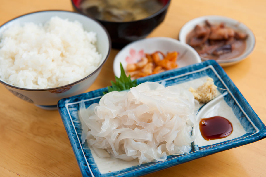 イカ刺し定食(画像はイメージ) イカ刺し定食