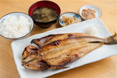 函館朝市　焼き魚定食