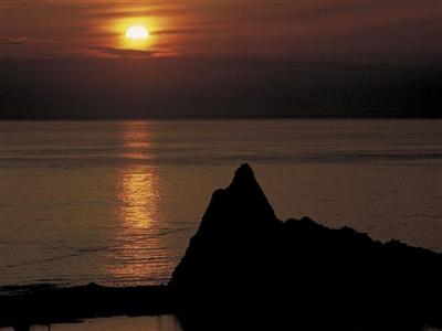 オホーツク海と夕陽