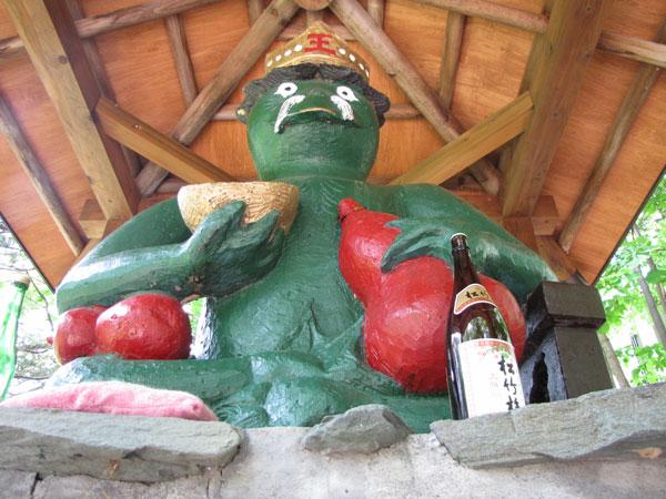 これが公園のかっぱ大王像だが、他のかっぱ像も山ほどあるので探してみるのも楽しい カッパ大王