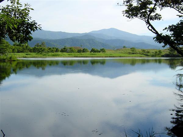 知床連山を背景に広がる大自然 知床連山を背景に広がる大自然