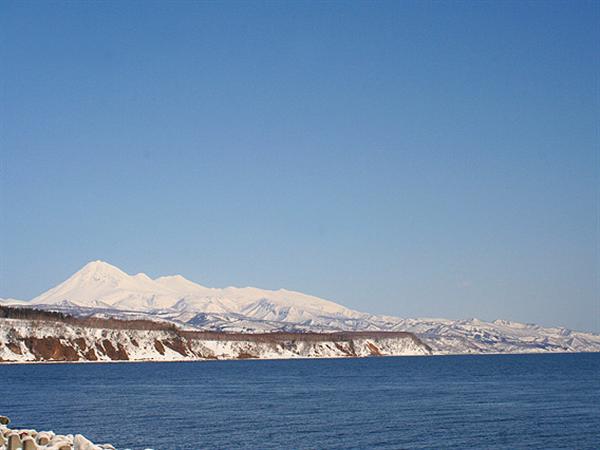 峯浜パーキングからの眺望 写真提供:知床羅臼観光協会 峯浜パーキング