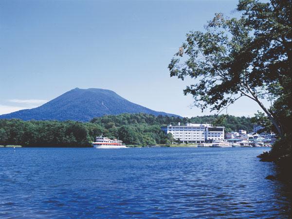 夏の阿寒湖温泉街 阿寒湖温泉
