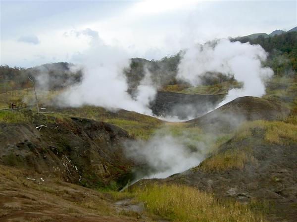 有珠山西山火口群 有珠山西山火口群