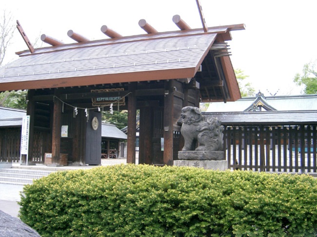 荘厳な雰囲気の札幌護国神社 札幌護国神社