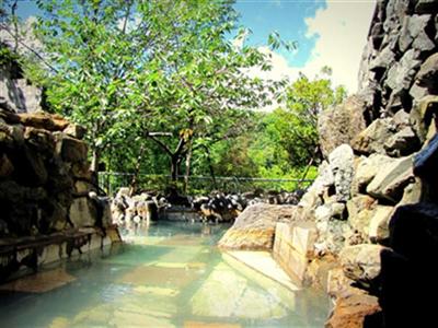 ホテル山水　露天風呂