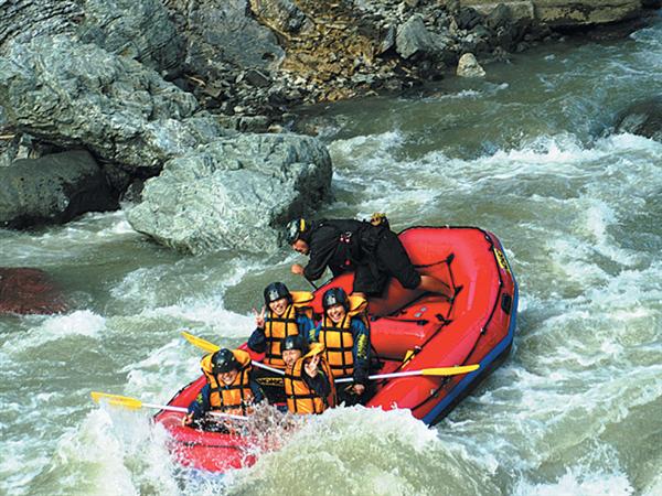 鵡川の激流ラフティング(NOASC) ラフティング