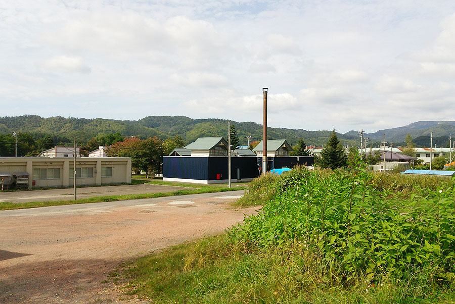 炭鉱住宅や浴場が集まる清水沢地区 清水沢地区
