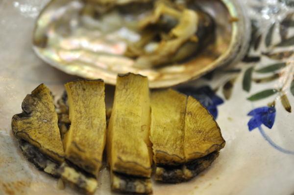 濃縮された旨みの海の宝である「アワビ」 あわび