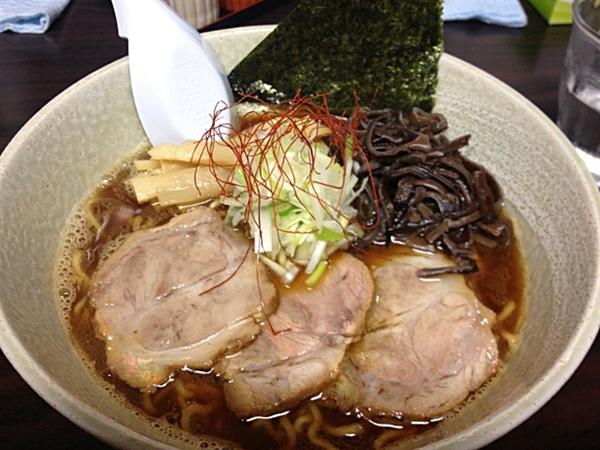 醤油(魚介) 700円 醤油(魚介)