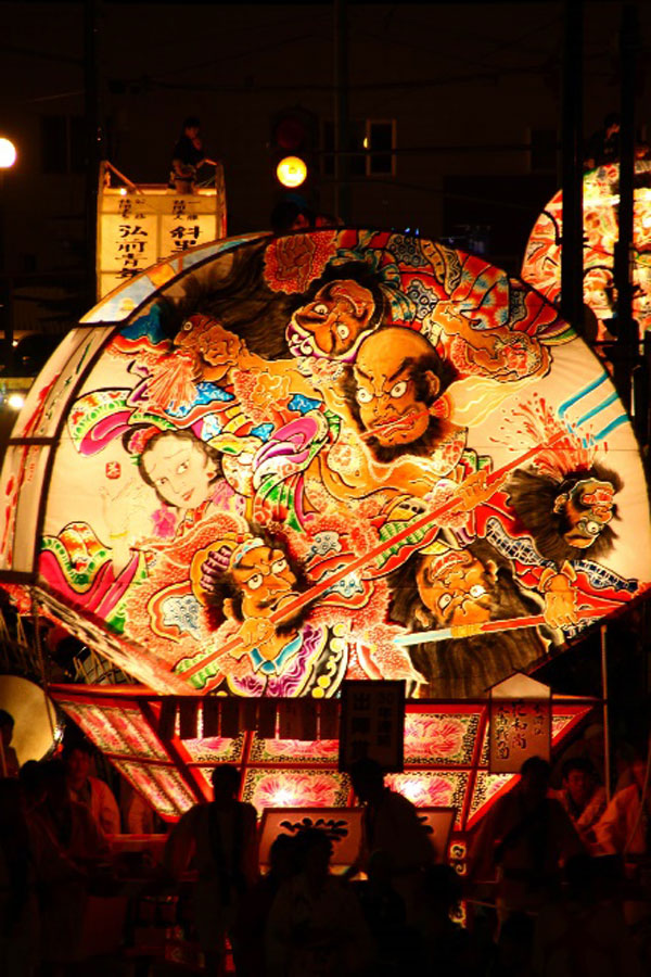 知床の夏の夜を彩る「扇ねぷた」 しれとこ斜里ねぷた