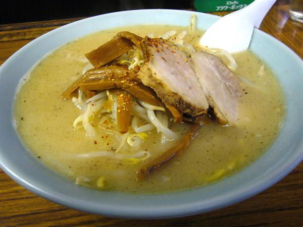 年季の入った味噌ラーメン【800円】。 年季の入った味噌ラーメン