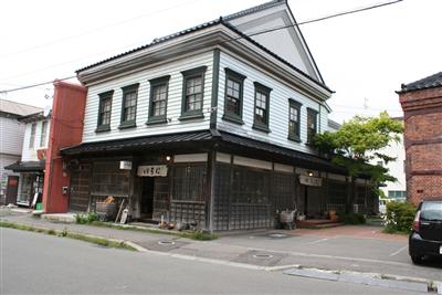 いろは／ベイエリアを代表する和洋折衷建築の雑貨店