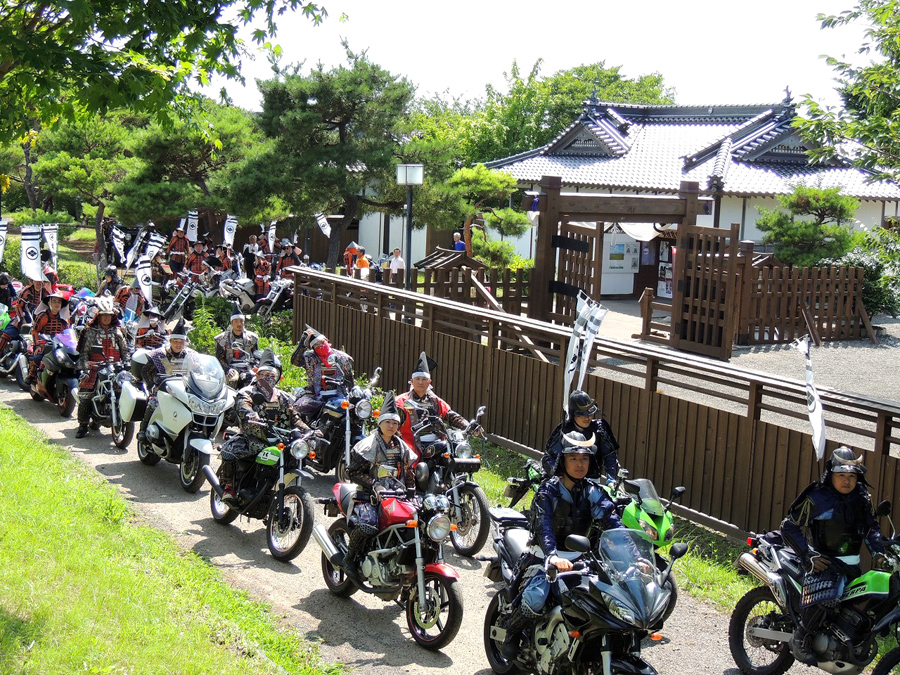 バイク武者パレード