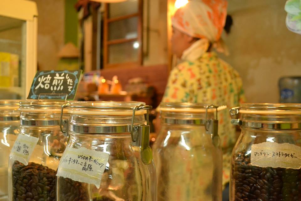 こだわりのコーヒーが飲める人気のカフェ「みちくさ」